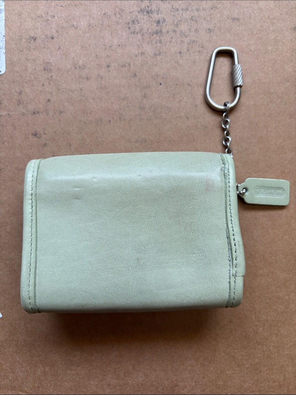Coach multifunction wallet coin purse keychain rare pistachio leather EUC VTG - Picture 2 of 12